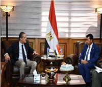 وزير الشباب والرياضة يستقبل سفير مصر بالسودان 