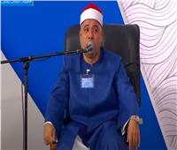 الرئيس السيسي يستمع للقرآن الكريم خلال افتتاح مجمع مصانع الشركة المصرية للرمال