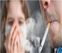 أخصائي: «رئة الفشار» مرض جديد يهدد متناولي السجائر الإلكترونية| فيديو 
