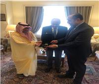المنظمة العربية للسياحة تمنح حسام زكى وسام السياحة العربية من الدرجة الأولى