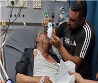 جنود الاحتلال الإسرائيلي يعتدون على وزير فلسطيني خلال تضامنه مع قاطفي الزيتون
