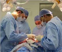 الرعاية الصحية تجري جراحة إعادة تشكيل عظام جمجمة رضيع ببورسعيد