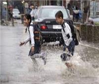 التعليم توجه المدارس بحماية الطلاب من الأمطار 