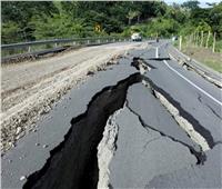 مصرع 44 شخصًا جراء زلزال في الفلبين