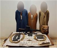 الأمن العام يضبط 3 عناصر شديدة الخطورة بمخدرات وأسلحة نارية في المنيا