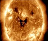 ناسا تنشر صورة مذهلة للشمس وهى تبتسم 