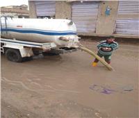  جهود مكثفة لإزالة آثار الأمطار من شوارع دمياط