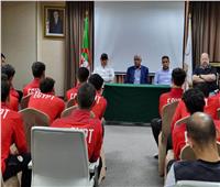 اتحاد الكرة يحفز منتخب الناشئين بعد الهزيمة من ليبيا