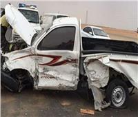 إصابة 13 شخصا في حادث تصادم بين اتوبيس وسيارة ربع نقل على الطريق الدولي