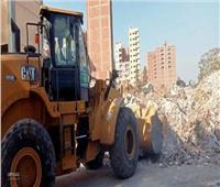 رفع 200 طناً من القمامة بحي منشية السادات لفتح وتوسعة الطريق