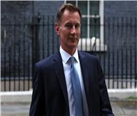 وزير الخزانة البريطاني يعلن زيادة عائدات الضرائب بمقدار 24 مليار إسترليني
