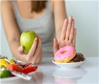 5 طرق فعالة لمحاربة الرغبة الشديدة في تناول السكر