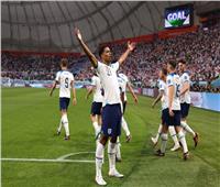 إنجلترا تباغت إيران بثلاثية في الشوط الأول بكأس العالم 2022 