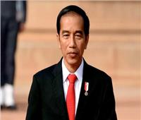 رئيس إندونيسيا يتفقد المنطقة المتضررة جراء الزلزال