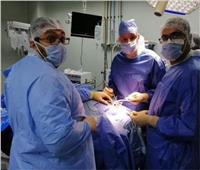 نجاح أول حالة إعادة بناء للفك بعد إستئصاله جراحياً بجامعة المنوفية 