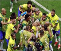 نجوم البرازيل يعبرون عن سعادتهم بالبداية الجيدة في كأس العالم 