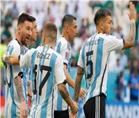فرنانديز يسجل الهدف الثاني للأرجنتين على المكسيك في كأس العالم 2022