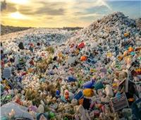 «قارة البلاستيك».. مدن من النفايات في المحيط الأطلنطي