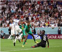 شاهد ملخص ثلاثية إنجلترا على السنغال والتأهل لربع نهائي كأس العالم 2022