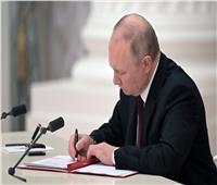 بوتين يوقع قانون بـ «حظر شامل» على الدعاية للمثلية الجنسية
