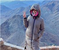 نسرين طافش تعيش مغامرة جديدة من أعلى جبل موسى: لبست كل الهدوم المتاحة