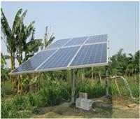 تشغيل خلايا الطاقة الشمسية المغذية لضخ المياه من أبار قرى رأس غارب