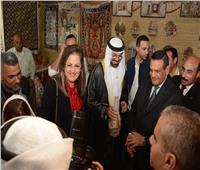 وزير التنمية المحلية يفتتح معرض «أيادي مصر» للمنتجات التراثية