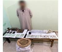 الداخلية تضبط كوكتيل مخدرات ومكبس حشيش في جنوب سيناء