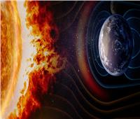 ذروتها 2025.. الشمس تطلق 8 توهجات شمسية باتجاه الأرض| فيديو