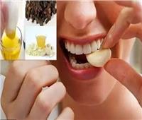 الزعتر والثوم الأبرز.. 5 علاجات منزلية طبيعية لآلام الأسنان