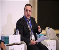 معاون وزير الإسكان يتقدم بورقة بحثية تحت عنوان «مدن الجيل الرابع في مصر»