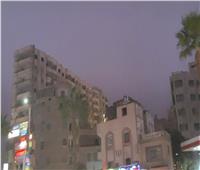سقوط أمطار غزيرة ورعدية على محافظة الجيزة| فيديو