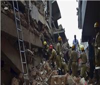 مصرع 10 أشخاص جراء انهيار مبنى سكني في مدينة حلب شمال سوريا