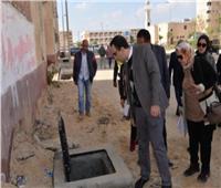 نائب محافظ الإسماعيلية يتابع حل مشاكل الصرف الصحي بمدينة المستقبل 
