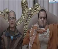 أبكى الملايين.. مصري يمنح ذهب زوجته لعلاج ابنة يمني ويتفاجأ بوفاتها| فيديو