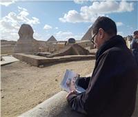 الكاتب والصحفي الفرنسي «رولان لومبارتي» يزور منطقة أهرامات الجيزة | صور