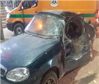 مصرع شخصين في حادث تصادم سيارة بعمود إنارة بمدينة نصر