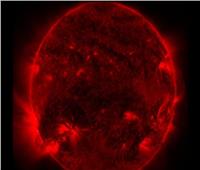 صور| وكالة ناسا ترصد ضوء لم يسبق له مثيل  يشع  من الشمس