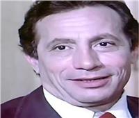 ذكرى وفاة الكوميديان الرومانسي أبو بكر عزت .. لماذا بكى قبل وفاته بيومين؟