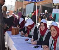 باستفادة ٤١٠٠ أسرة.. محافظ الدقهلية يتابع فعاليات «بالوعي مصر بتتغير للأفضل» 