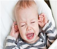 أسباب التهابات الأذن عند الأطفال وأعراضها وطرق علاجها
