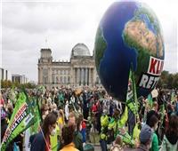 بسبب المناخ.. الآلاف يتظاهرون في ألمانيا