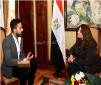 حوار| وزيرة الهجرة: حملة كبرى لترويج قانون استيراد سيارات المصريين بالخارج