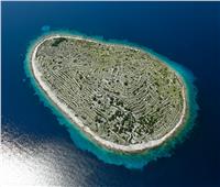 «بالجيناك».. جزيرة فريدة على شكل بصمة الإصبع| صور