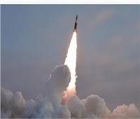 كوريا الشمالية تطلق صاروخين من غواصة قبل تدريبات عسكرية بين واشنطن وسول