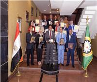 محافظ الدقهلية يكرم الفائزين بالمركز الأول والثاني بجائزة مصر للتميز الحكومي 