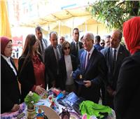 وزيرالتعليم يطلق مبادرة«شنطة عدة» ويفتتح معرض لمنتجات المدارس بالاسكندرية