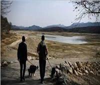 جفاف بحيرة «مونبل» يهدد قطاعي الزراعة والسياحة بفرنسا
