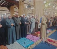 الشيخ أسامة الحديدي يؤم المصلين في صلاة التراويح بالجامع الأزهر