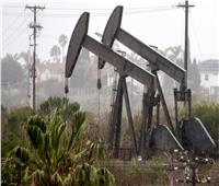 «رؤيتهم المتشائمة قد تسود».. متداولو مشتقات النفط يتغلبون على تجار الخام